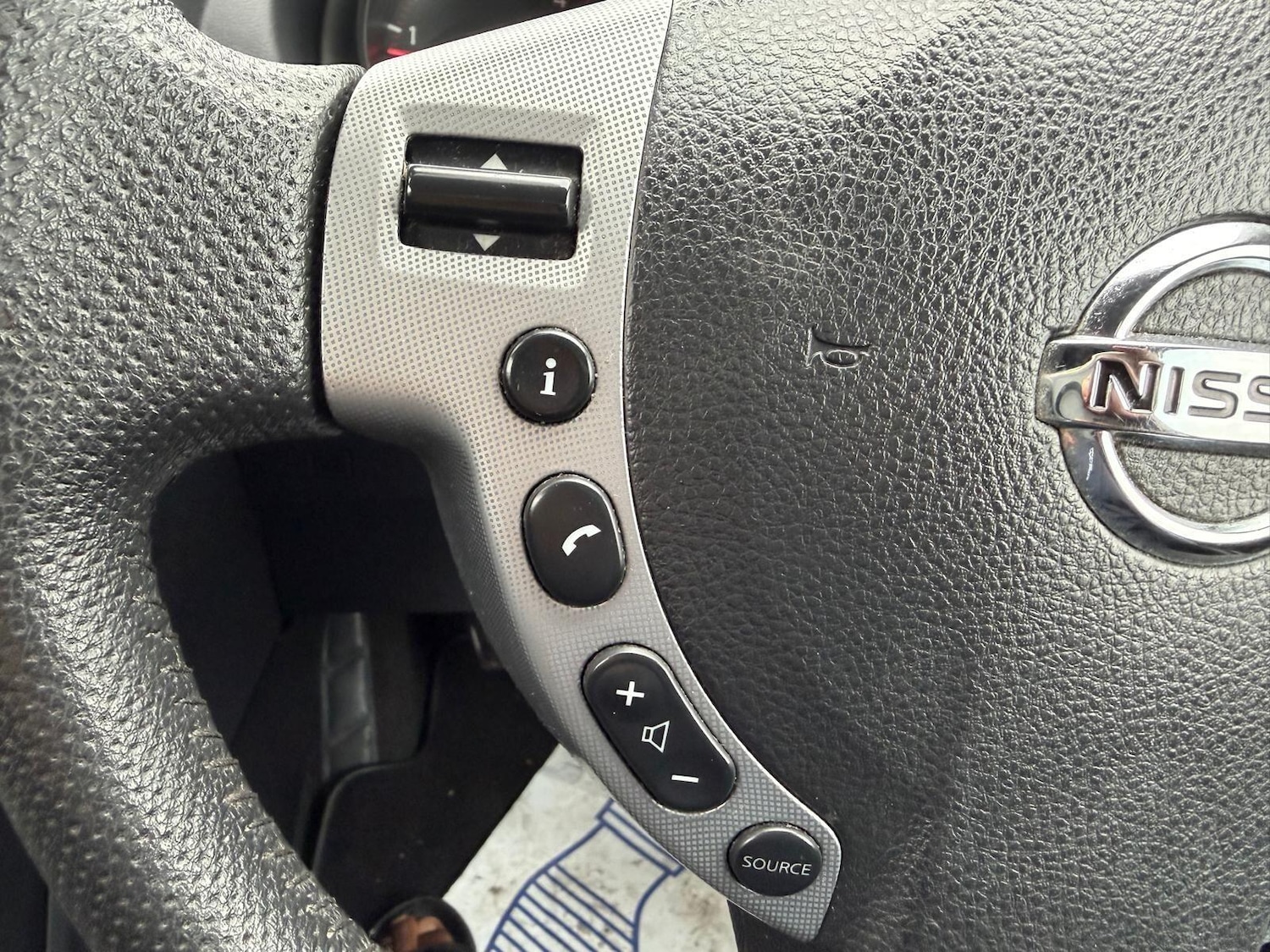 Used Nissan Qashqai 2009 for sale - 78062657: Photo 21