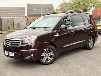 Used Ssangyong Turismo 2015 for sale - 78491408: Photo