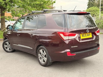 Used Ssangyong Turismo 2015 for sale - 78491408: Photo
