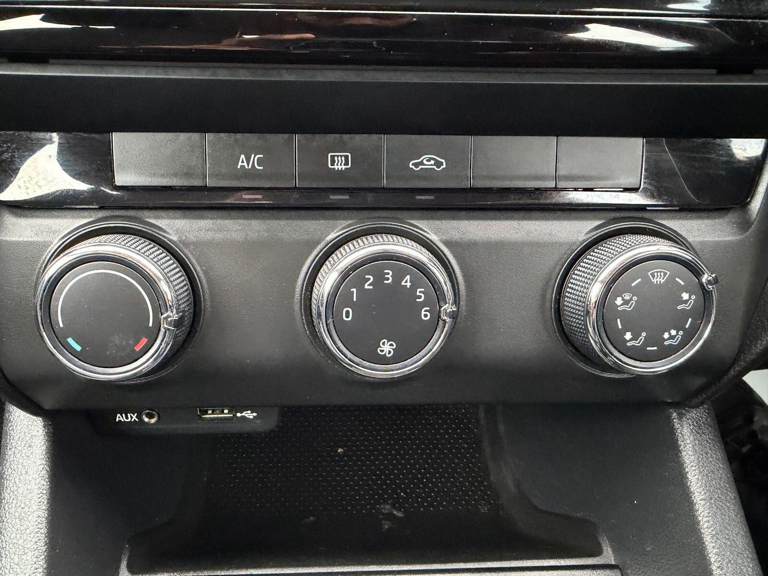 Used Skoda Octavia 2014 for sale - 77067261: Photo 25