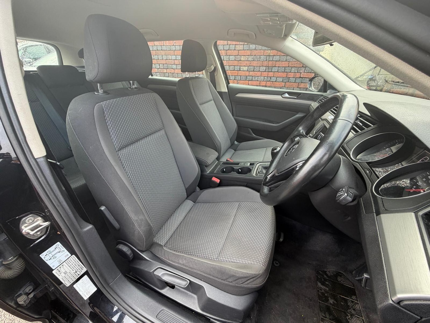 Used Volkswagen Passat 2016 for sale - 77524096: Photo 31