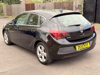 Used Vauxhall Astra 2010 for sale - 78307233: Photo