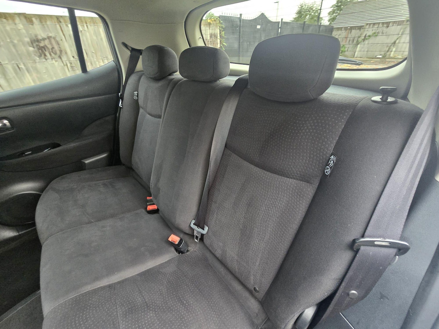 Used Nissan Leaf 2015 for sale - 76361407: Photo 30
