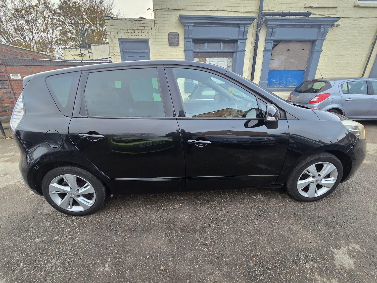 Used Renault Scenic 2012 for sale - 76485329: Photo 13