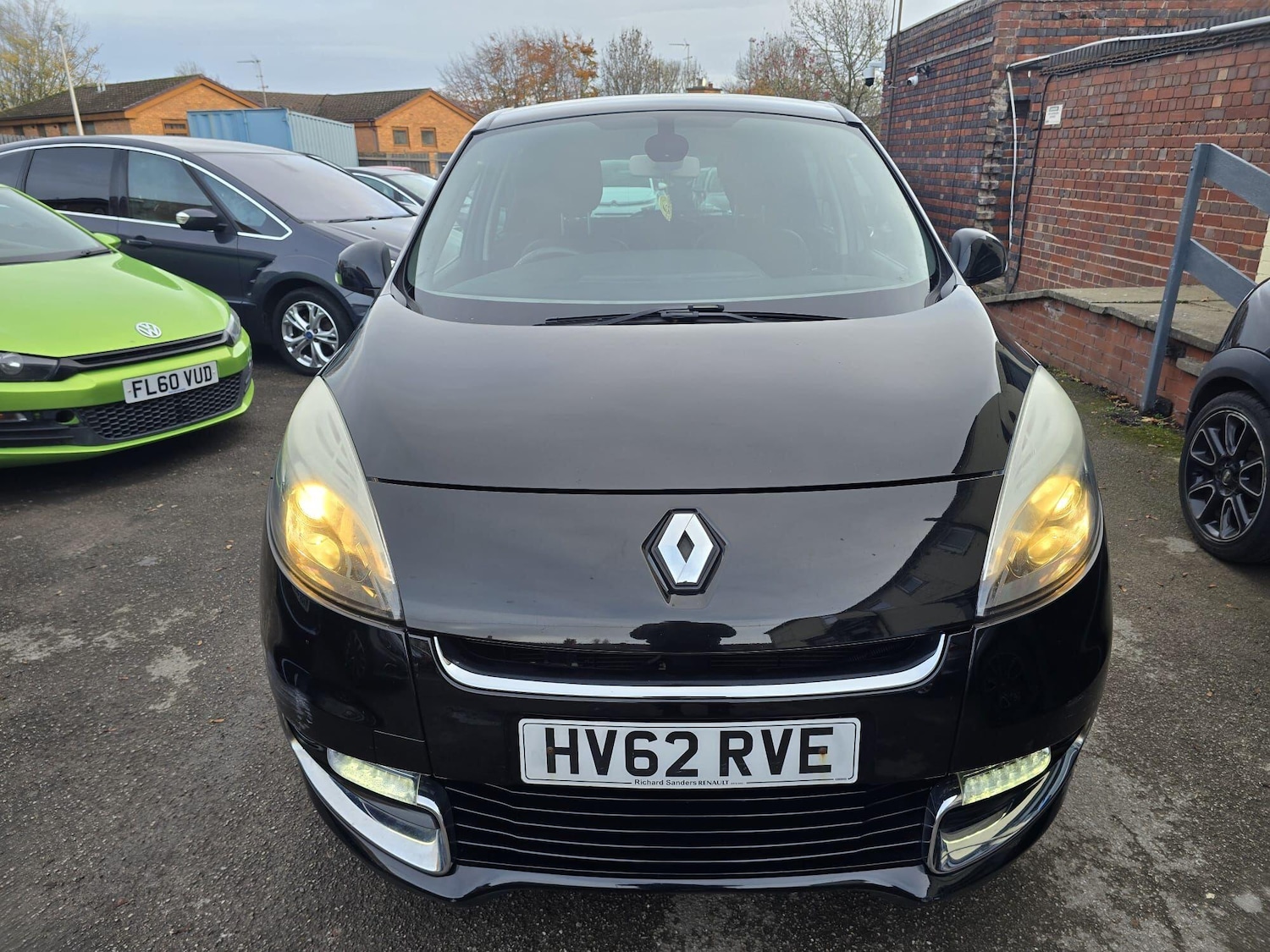 Used Renault Scenic 2012 for sale - 76485329: Photo 6