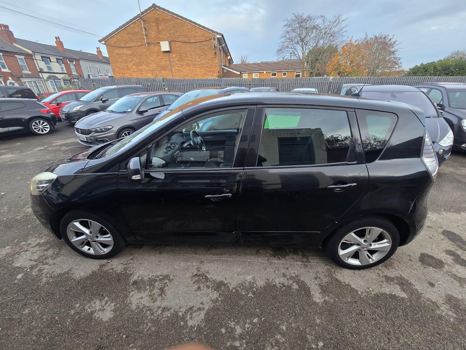 Used Renault Scenic 2012 for sale - 76485329: Photo 9