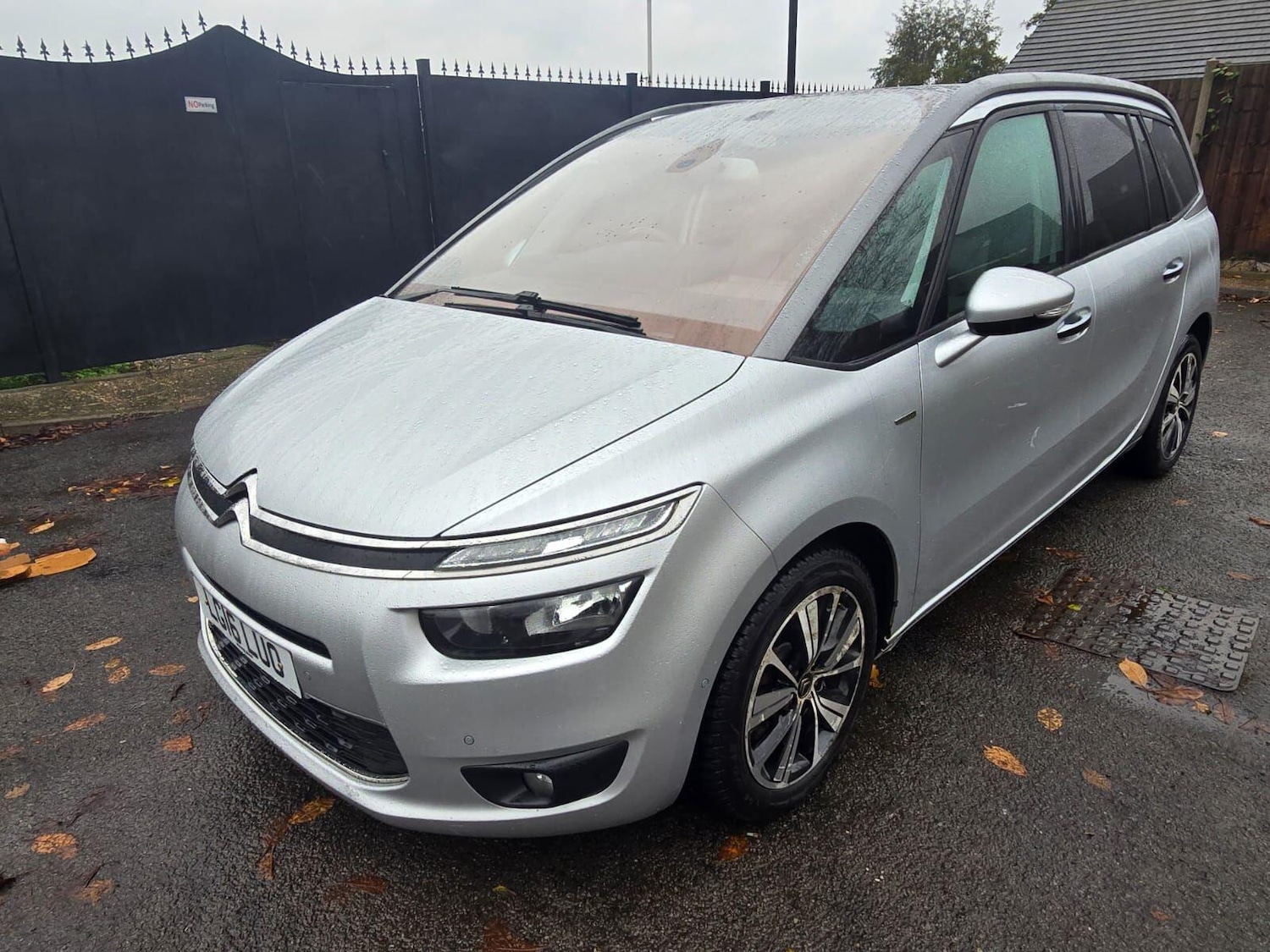 Used Citroen C4 Grand Picasso 2016 for sale - 76562342: Photo 9