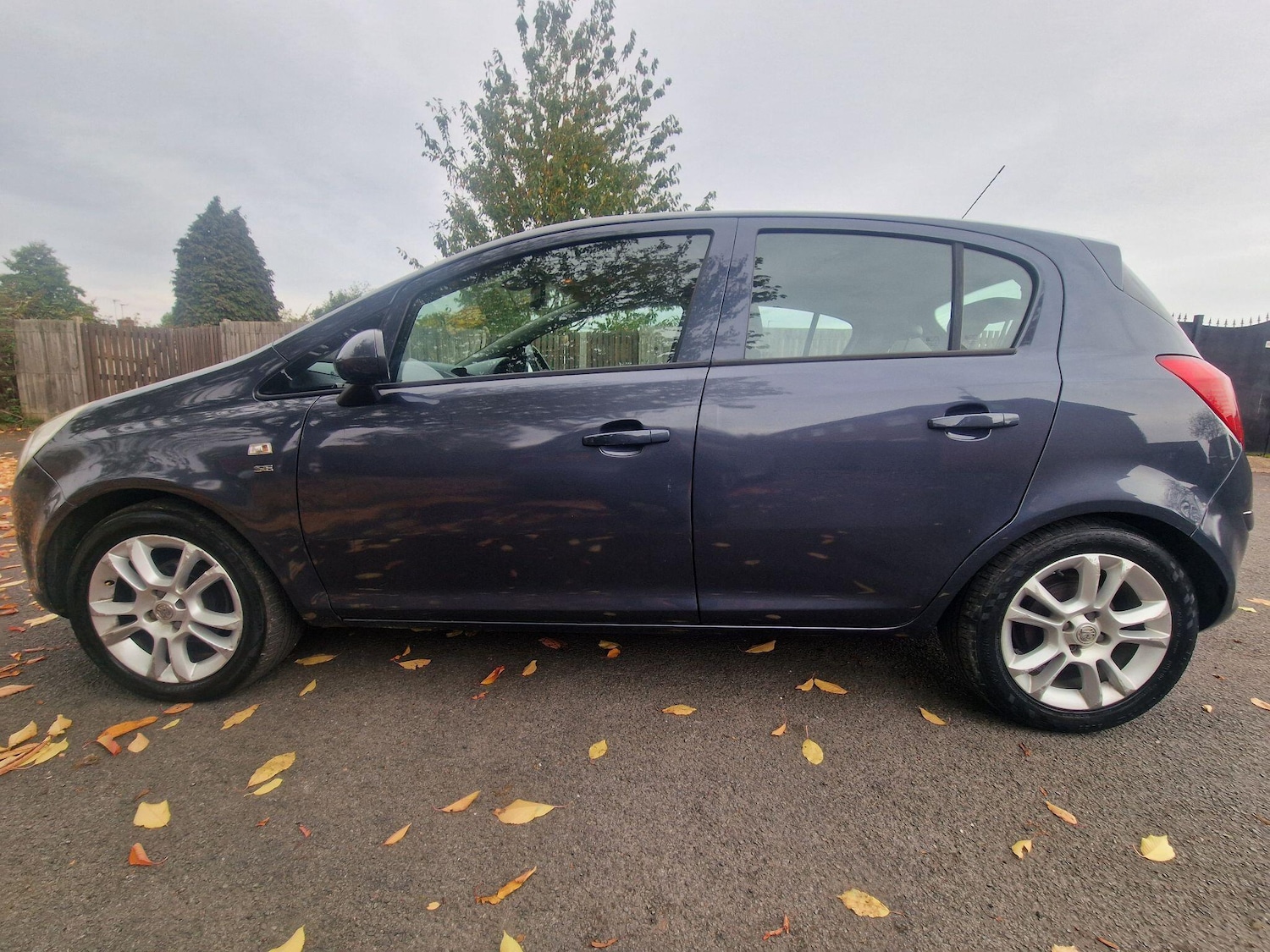 Used Vauxhall Corsa 2010 for sale - 76318223: Photo 16