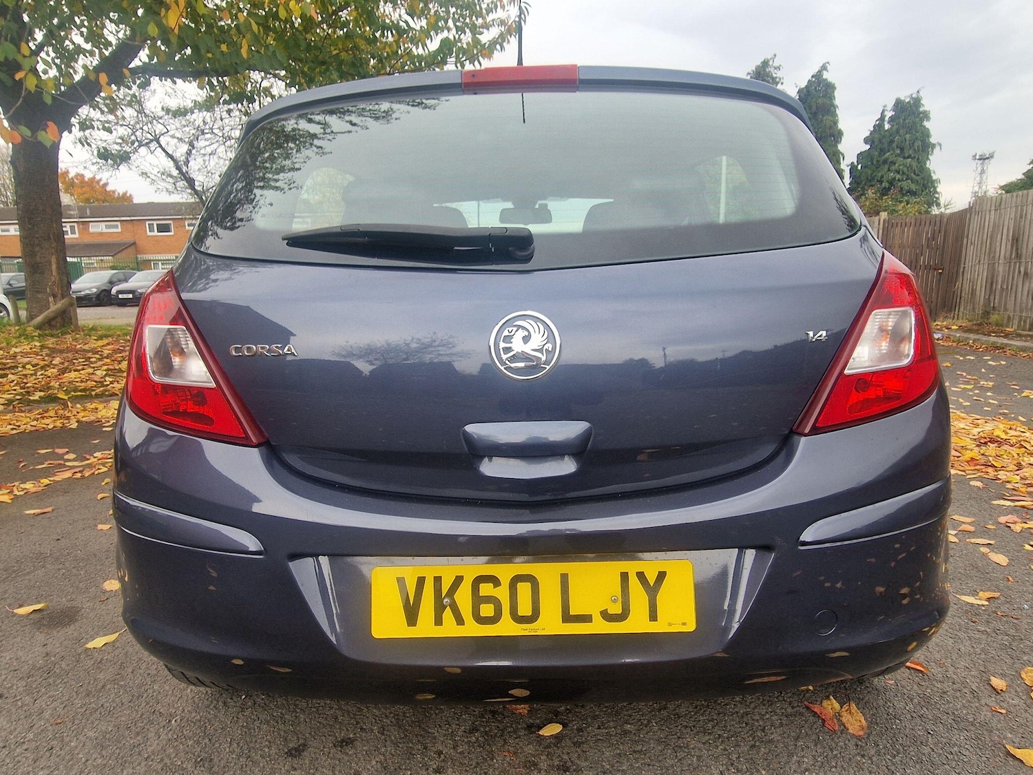 Used Vauxhall Corsa 2010 for sale - 76318223: Photo 18