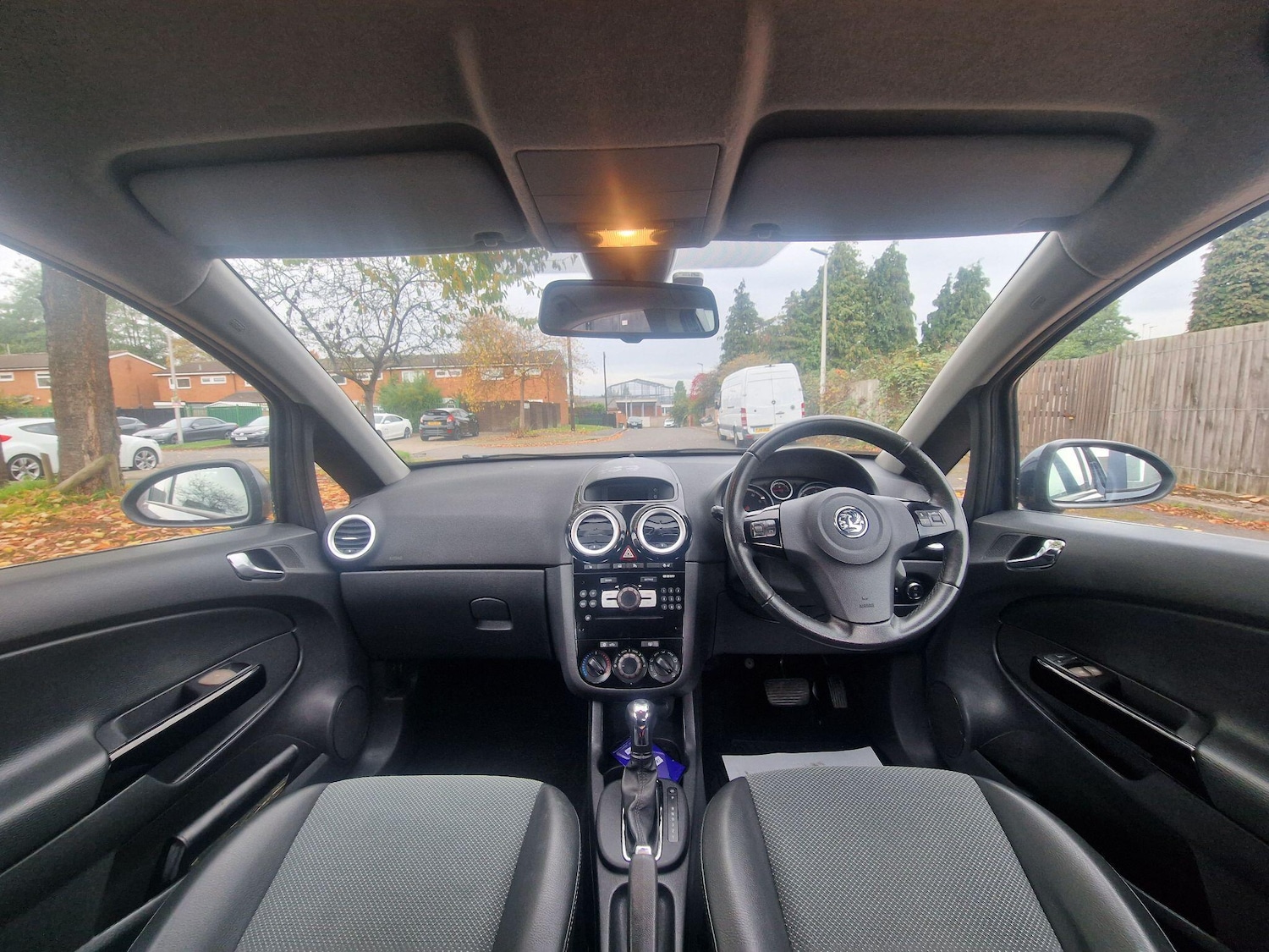 Used Vauxhall Corsa 2010 for sale - 76318223: Photo 25