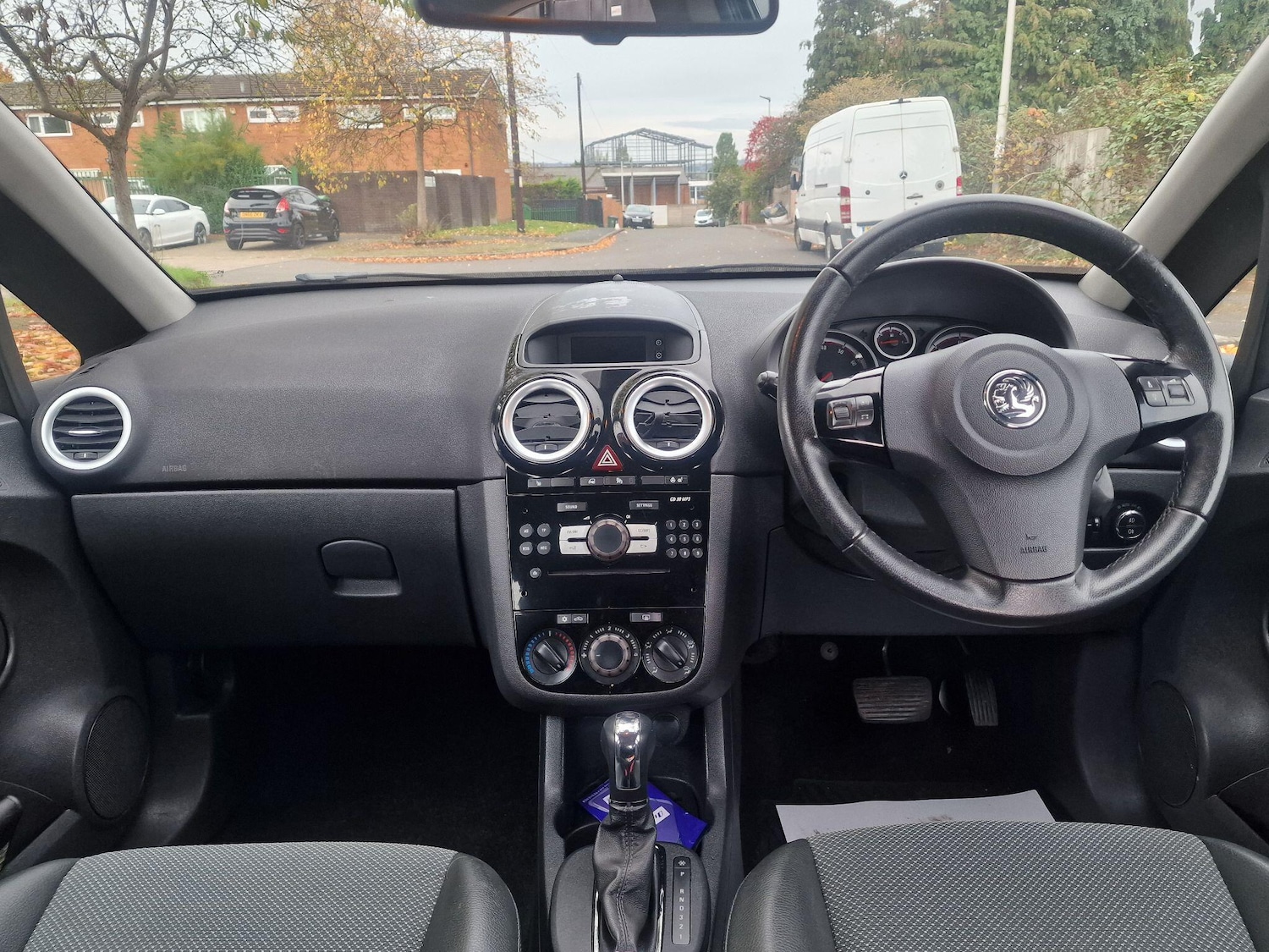 Used Vauxhall Corsa 2010 for sale - 76318223: Photo 26