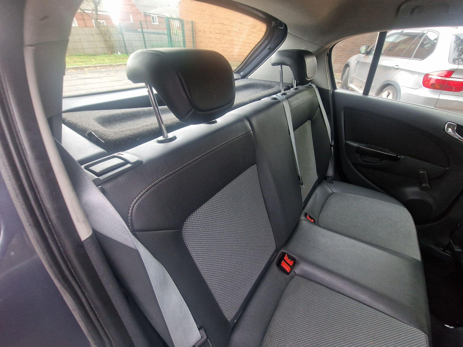 Used Vauxhall Corsa 2010 for sale - 76318223: Photo 37