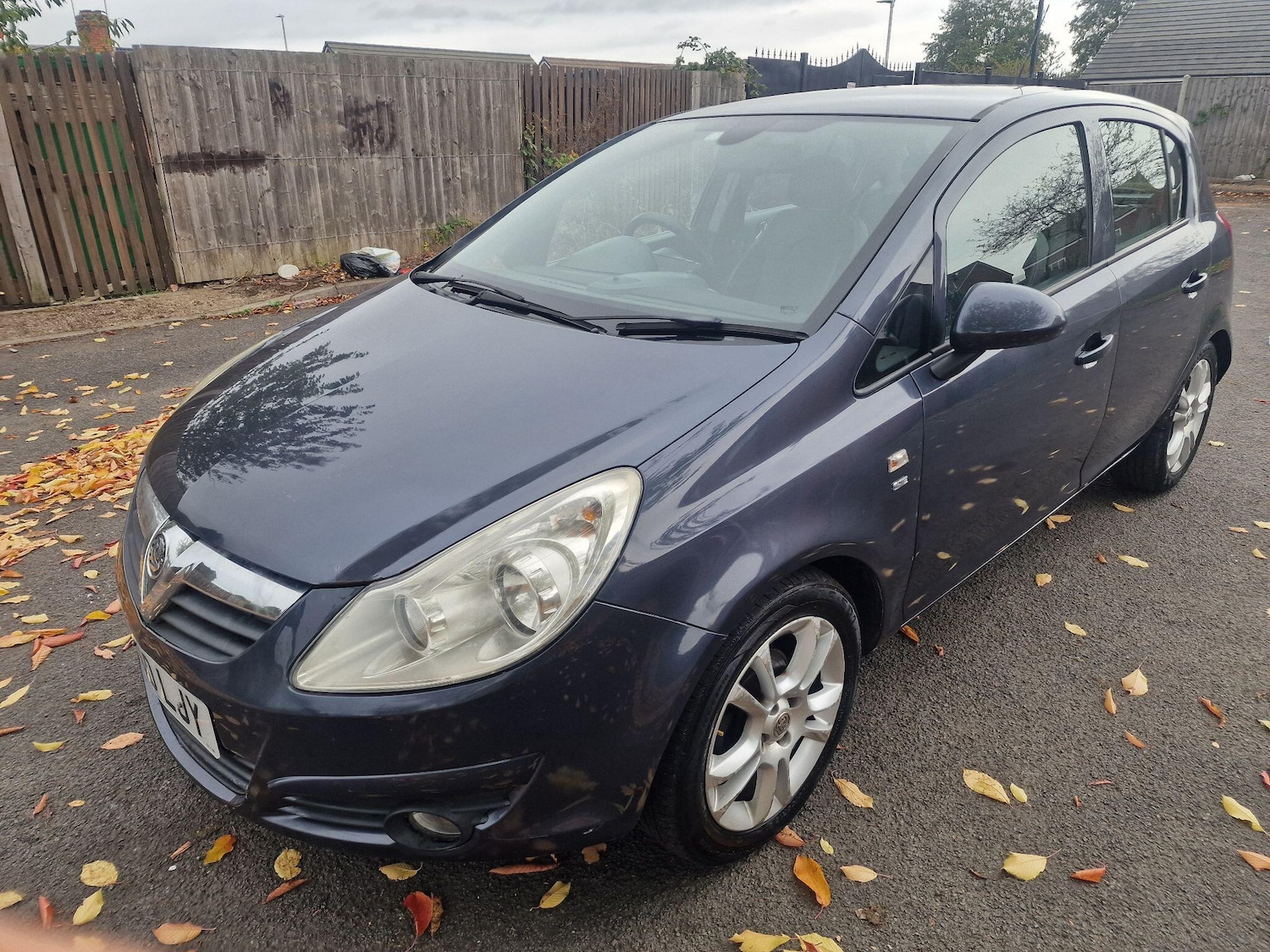 Used Vauxhall Corsa 2010 for sale - 76318223: Photo 9