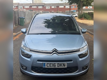 Used Citroen Grand C4 Picasso 2016 for sale - 79452873: Photo