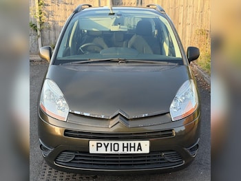 Used Citroen Grand C4 Picasso 2010 for sale - 79121637: Photo