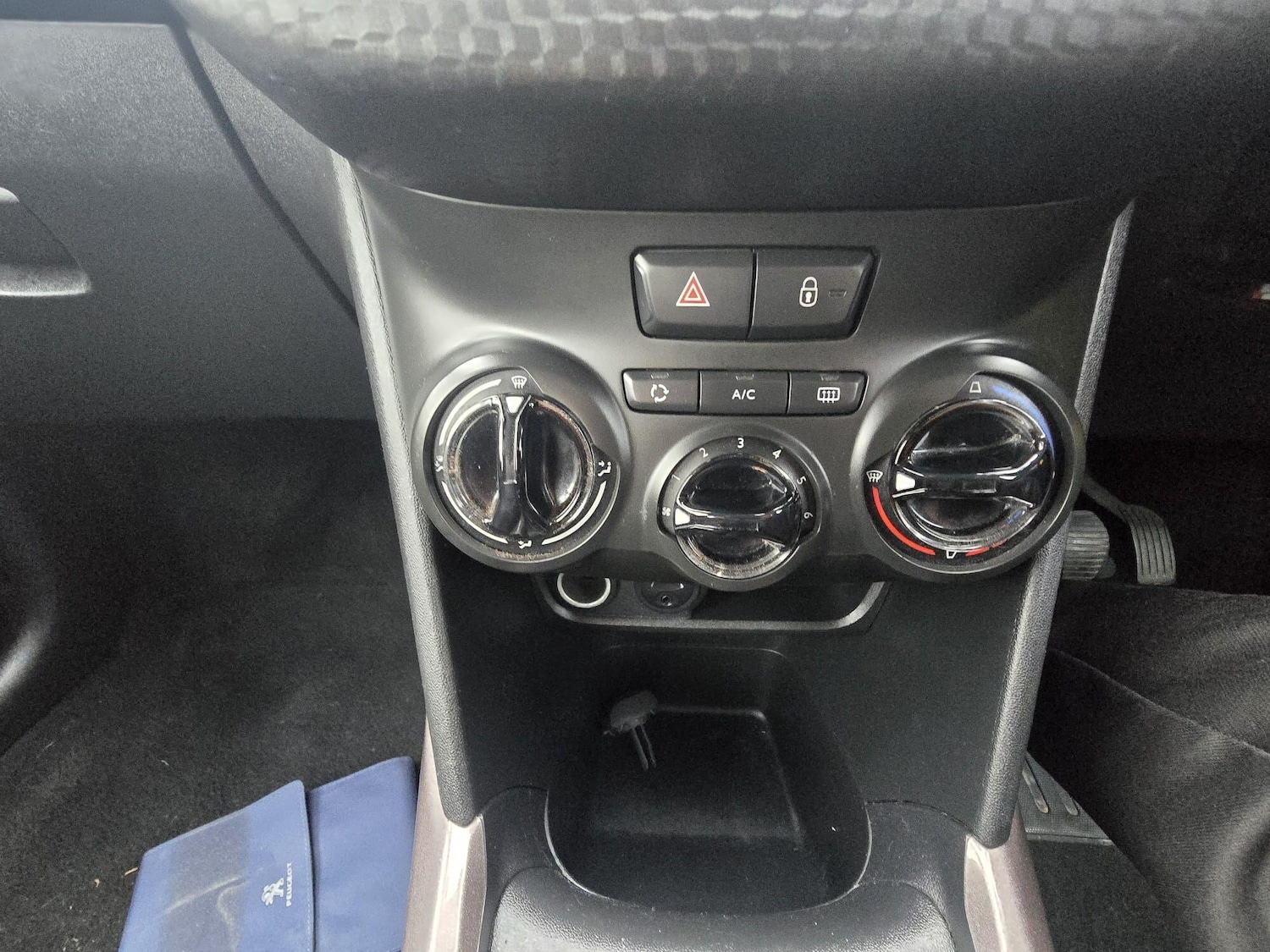 Used Peugeot 2008 2016 for sale - 76473275: Photo 10