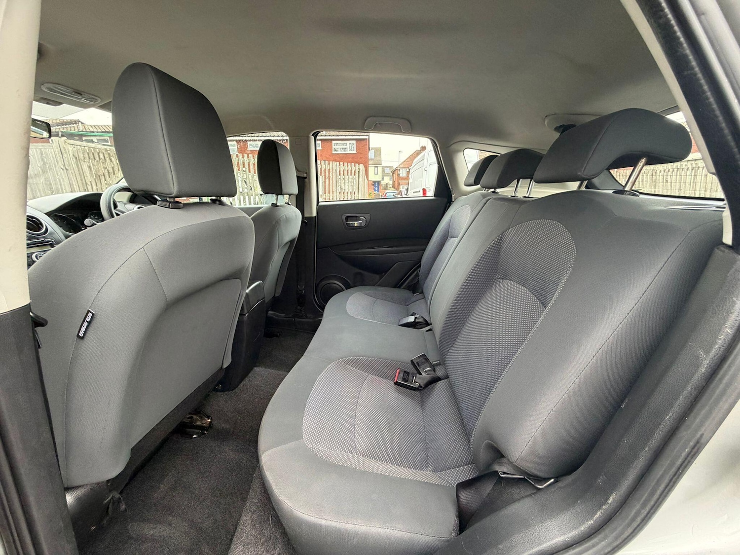 Used Nissan Qashqai 2010 for sale - 76727260: Photo 18