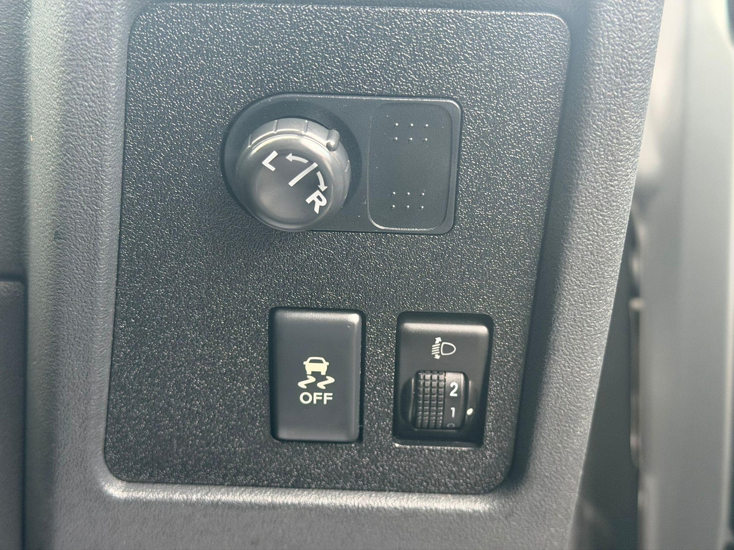 Used Nissan Qashqai 2010 for sale - 76727260: Photo 19