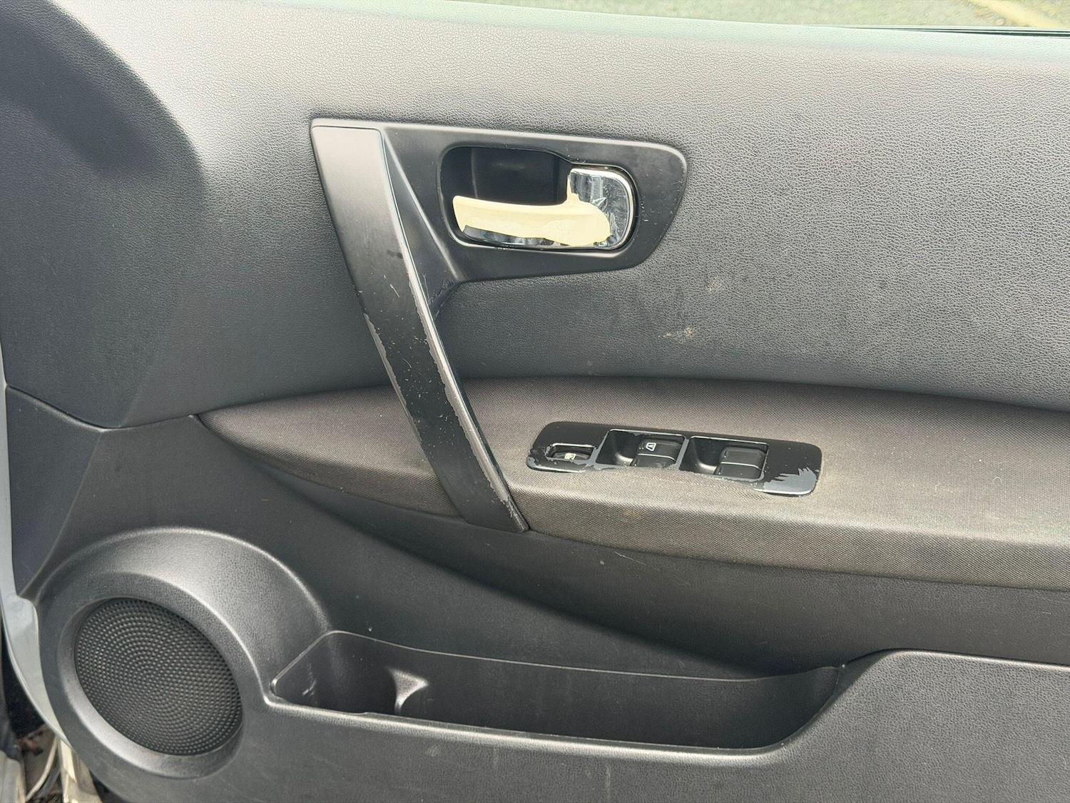 Used Nissan Qashqai 2010 for sale - 76727260: Photo 20