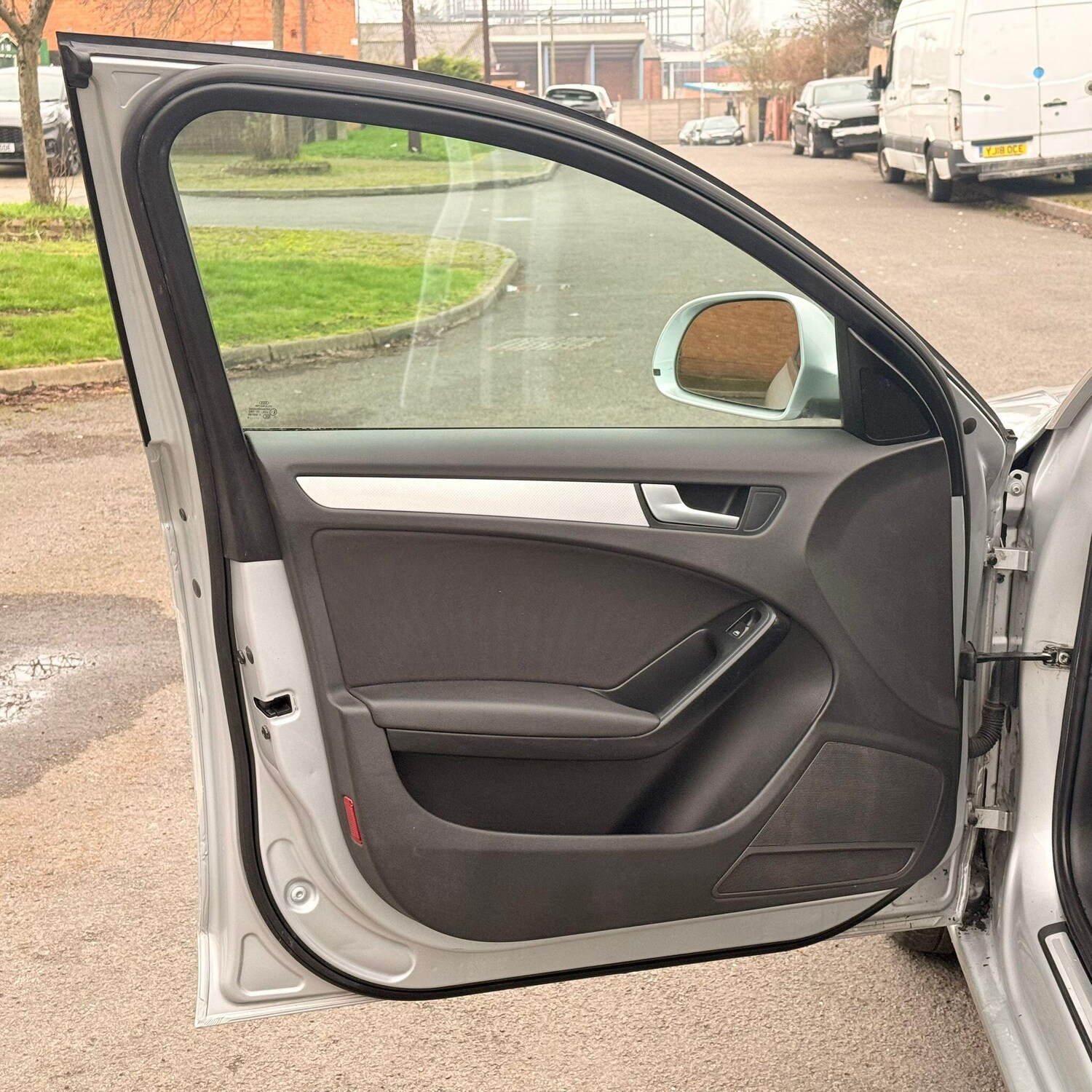 Used Audi A4 Avant for sale - 77839526: Photo 29