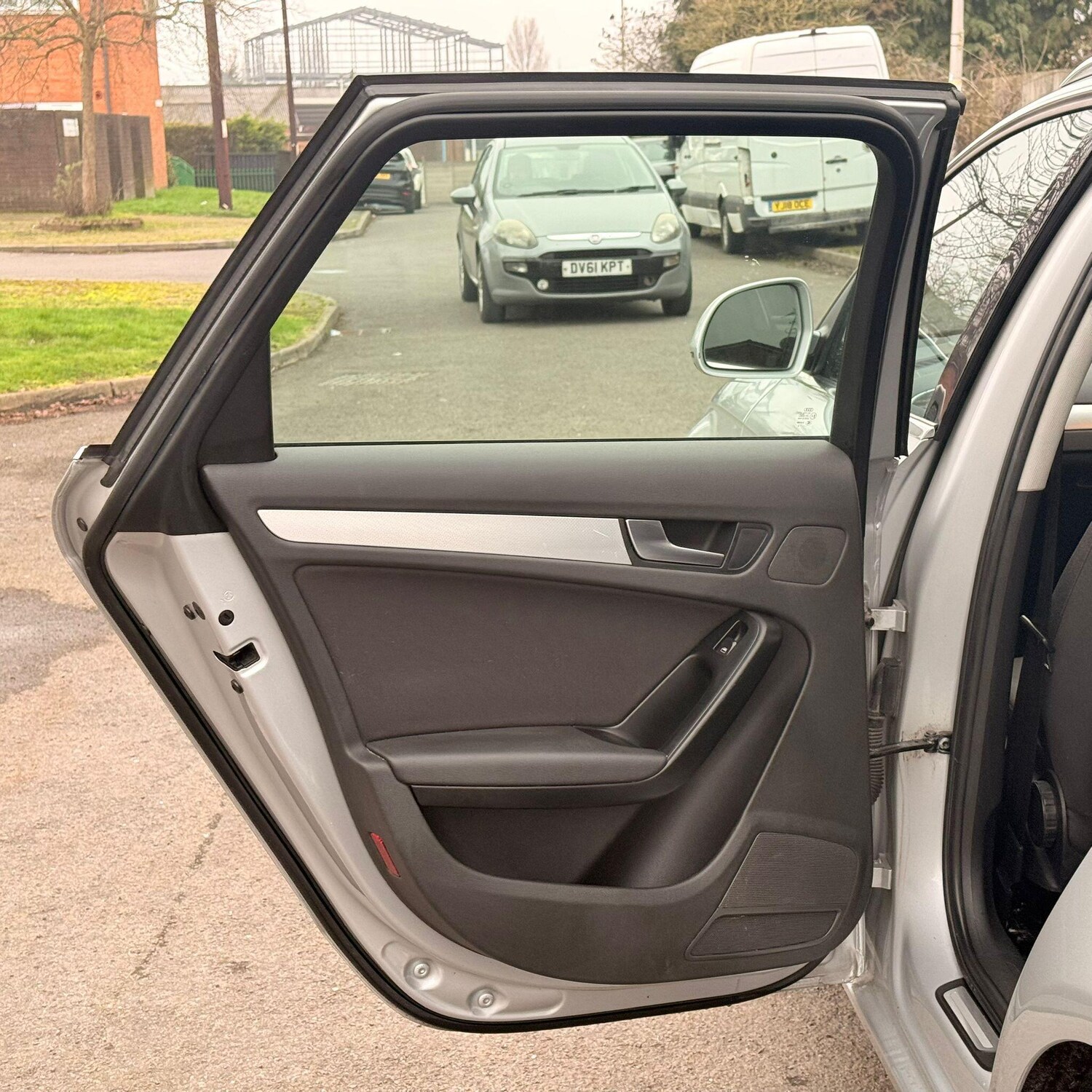 Used Audi A4 Avant for sale - 77839526: Photo 30