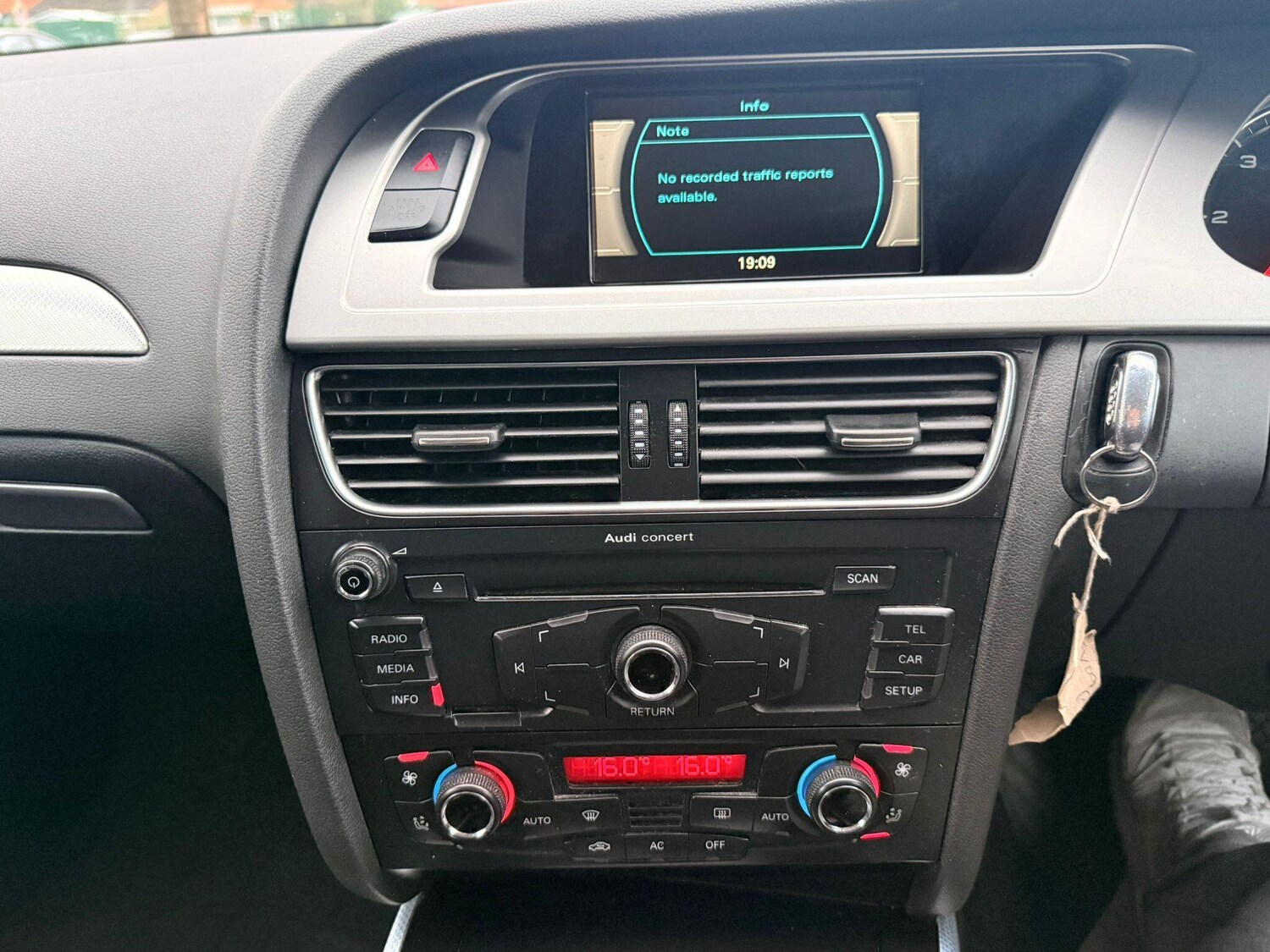 Used Audi A4 Avant for sale - 77839526: Photo 35