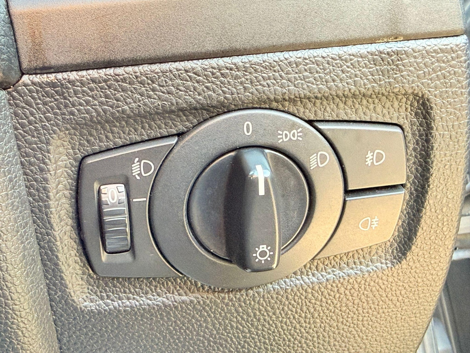 Used BMW 1 Series 2009 for sale - 78204841: Photo 24