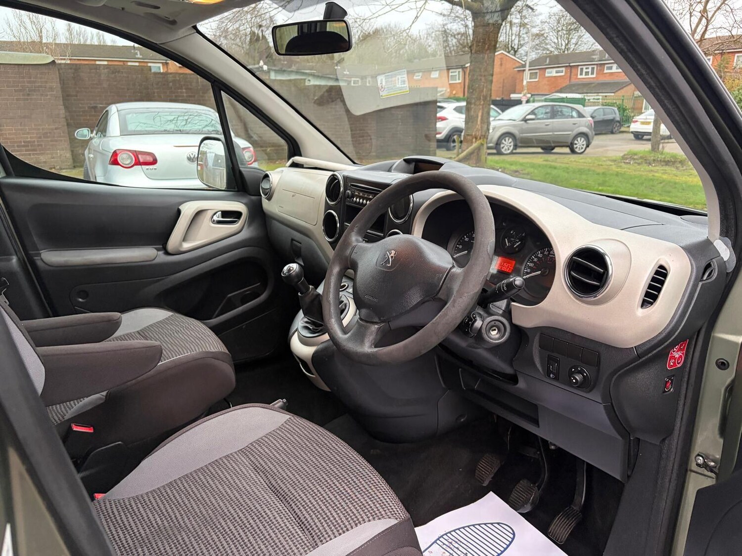 Used Peugeot Partner Tepee 2012 for sale - 77645863: Photo 17