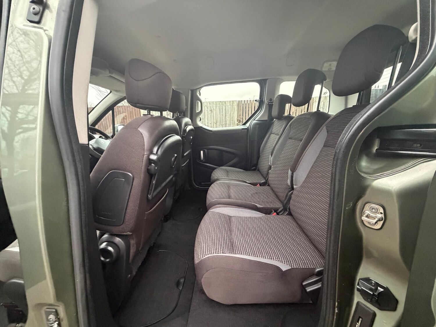 Used Peugeot Partner Tepee 2012 for sale - 77645863: Photo 24