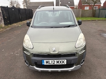 Used Peugeot Partner Tepee 2012 for sale - 77645863: Photo