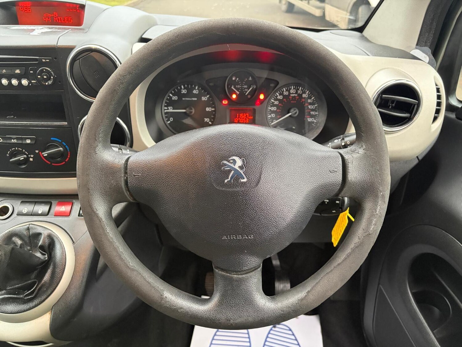 Used Peugeot Partner Tepee 2012 for sale - 77645863: Photo 30