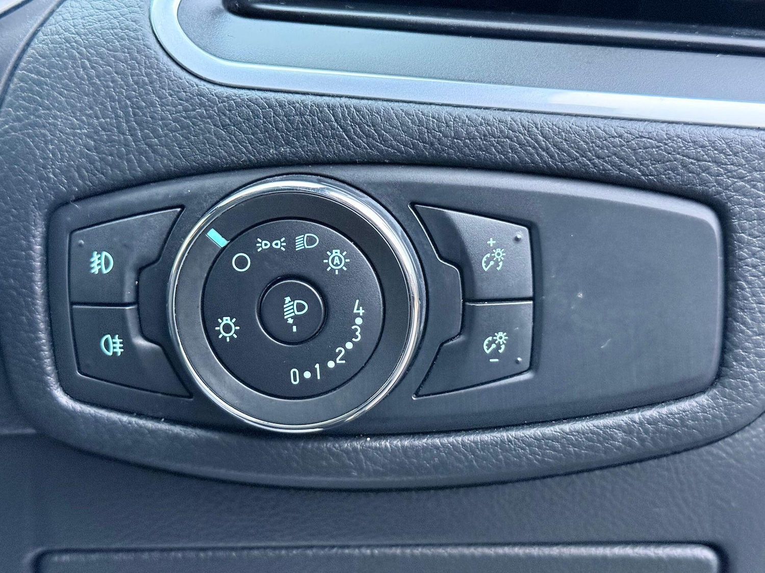 Used Ford S-Max 2017 for sale - 78115016: Photo 28