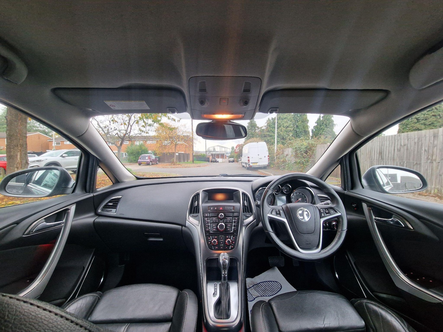 Used Vauxhall Astra 2012 for sale - 76307076: Photo 17