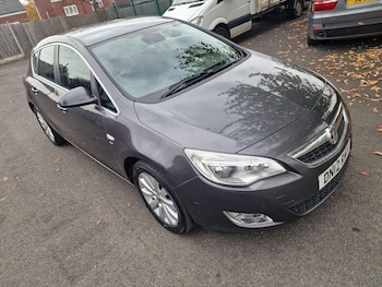 2012 (12) - 2.0 CDTi Elite Auto Euro 5 5dr