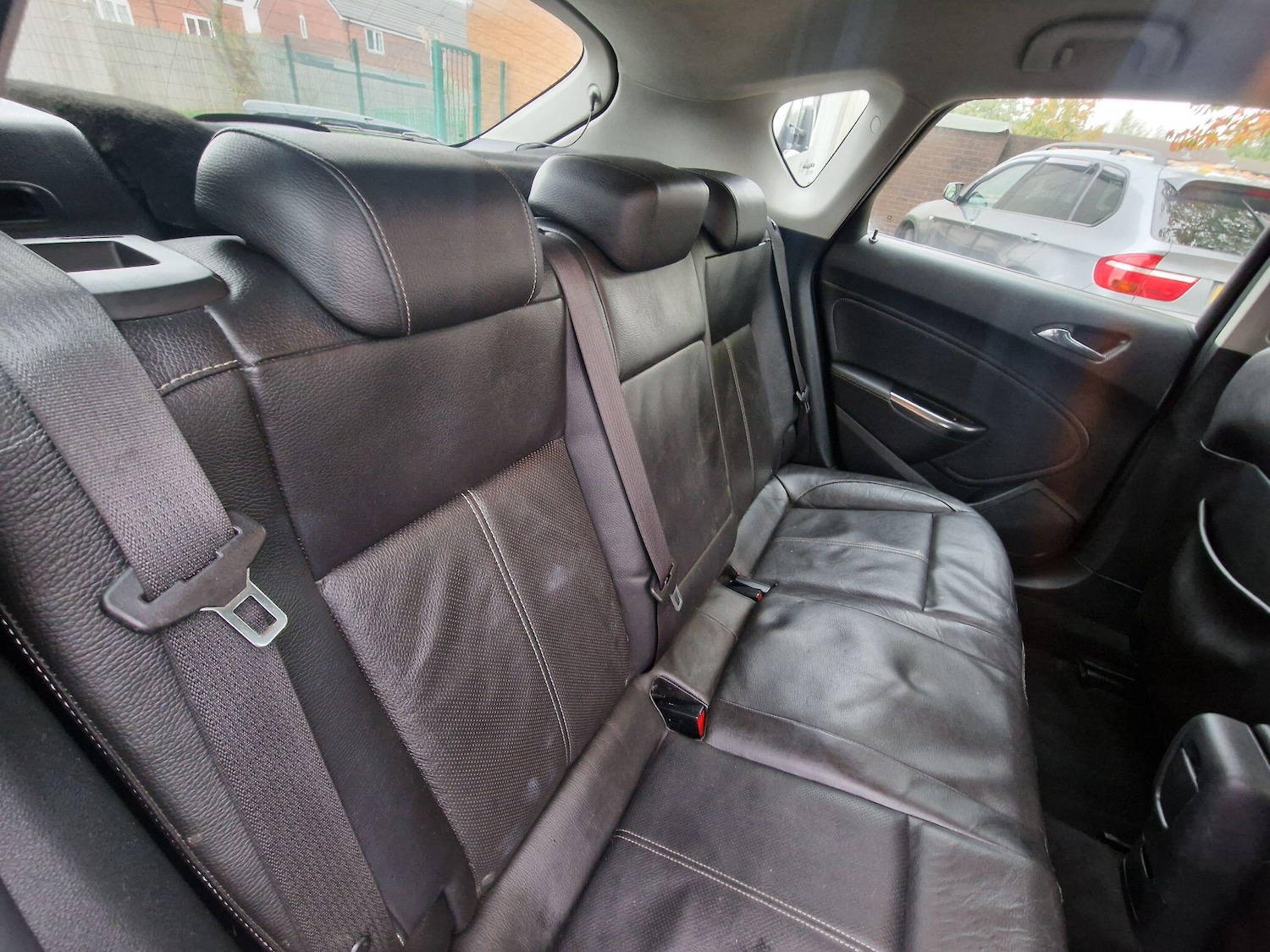 Used Vauxhall Astra 2012 for sale - 76307076: Photo 35