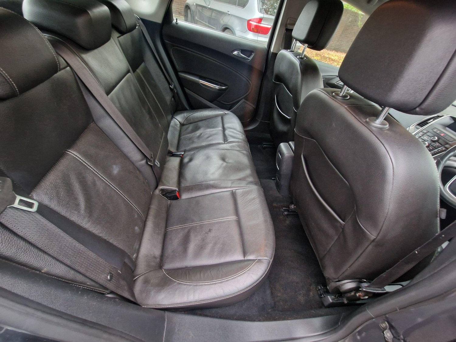 Used Vauxhall Astra 2012 for sale - 76307076: Photo 36