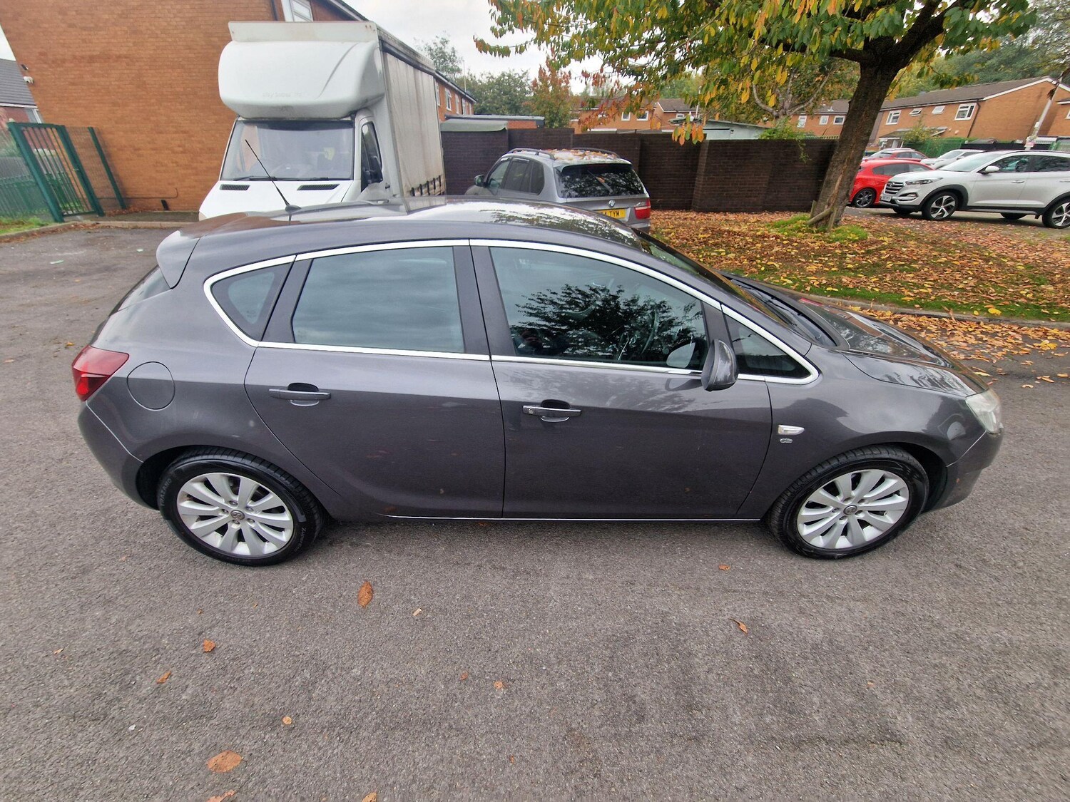 Used Vauxhall Astra 2012 for sale - 76307076: Photo 39