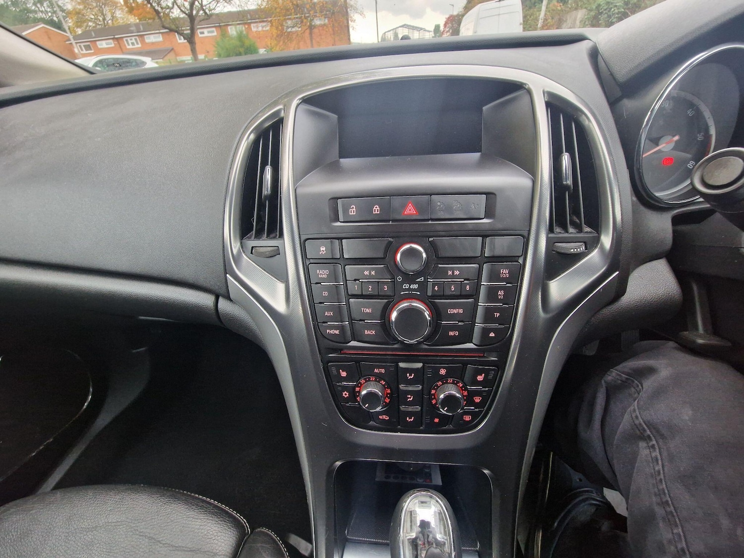 Used Vauxhall Astra 2012 for sale - 76307076: Photo 47