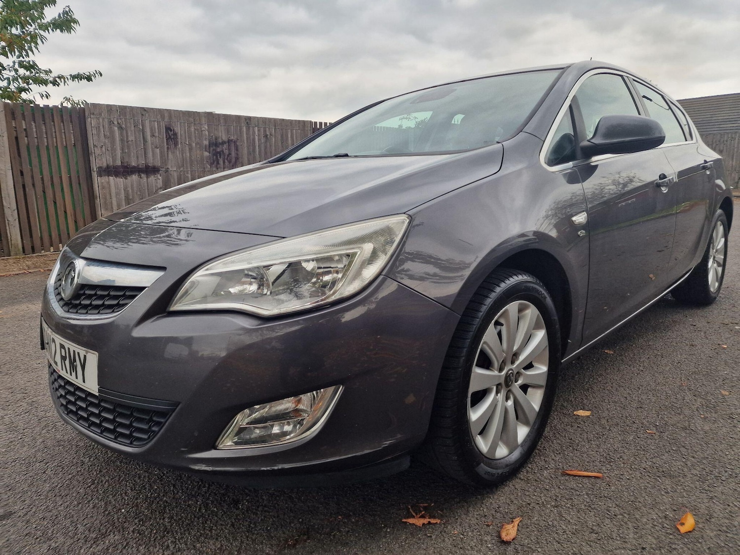 Used Vauxhall Astra 2012 for sale - 76307076: Photo 9
