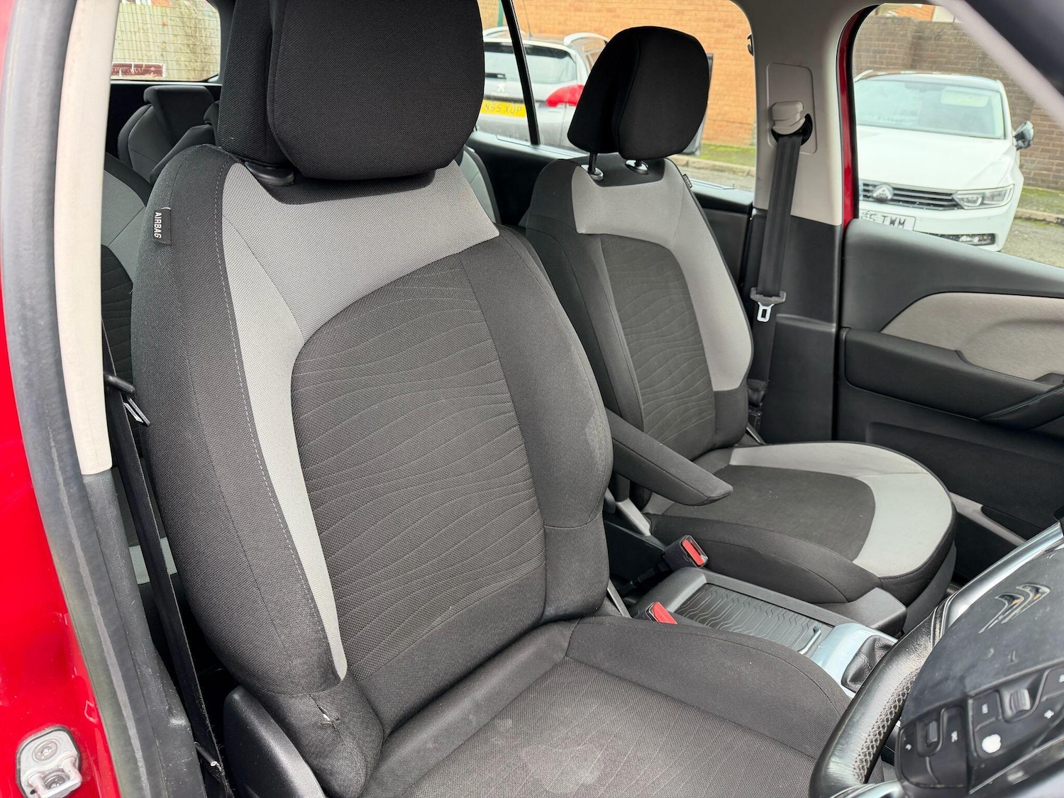 Used Citroen C4 Grand Picasso 2014 for sale - 76742930: Photo 15