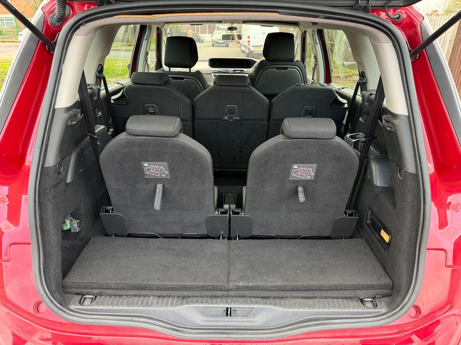 Used Citroen C4 Grand Picasso 2014 for sale - 76742930: Photo 28