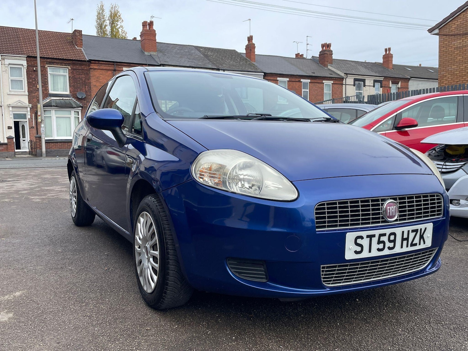 Used Fiat Grande Punto 2009 for sale - 76423809: Photo 2