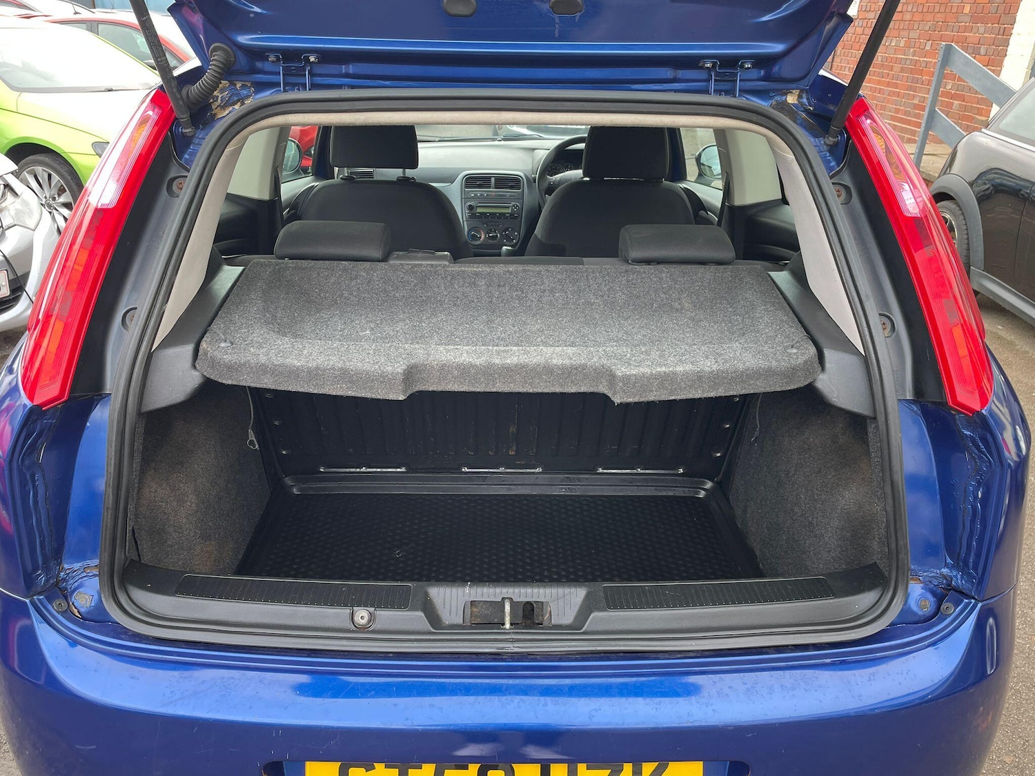 Used Fiat Grande Punto 2009 for sale - 76423809: Photo 30