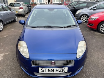 Used Fiat Grande Punto 2009 for sale - 76423809: Photo