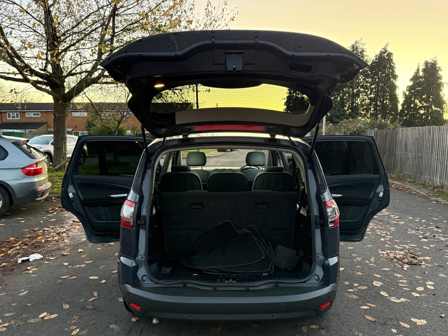 Used Ford S-Max 2011 for sale - 76446602: Photo 39