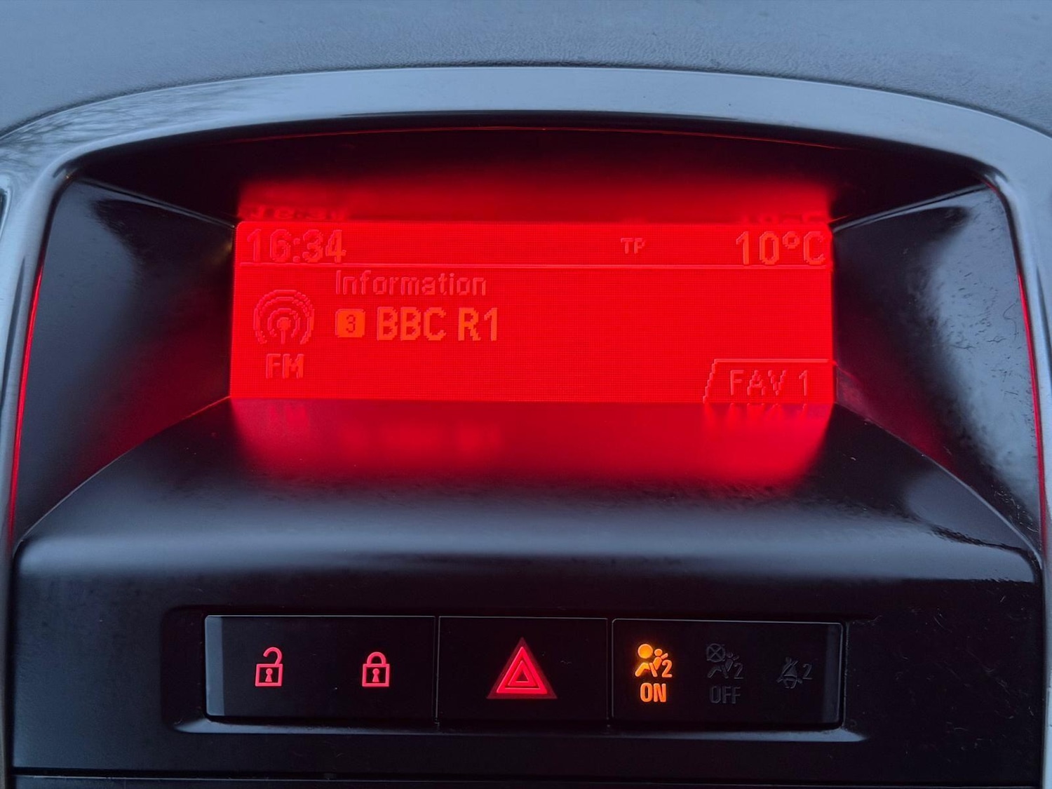 Used Vauxhall Astra 2013 for sale - 77321105: Photo 33