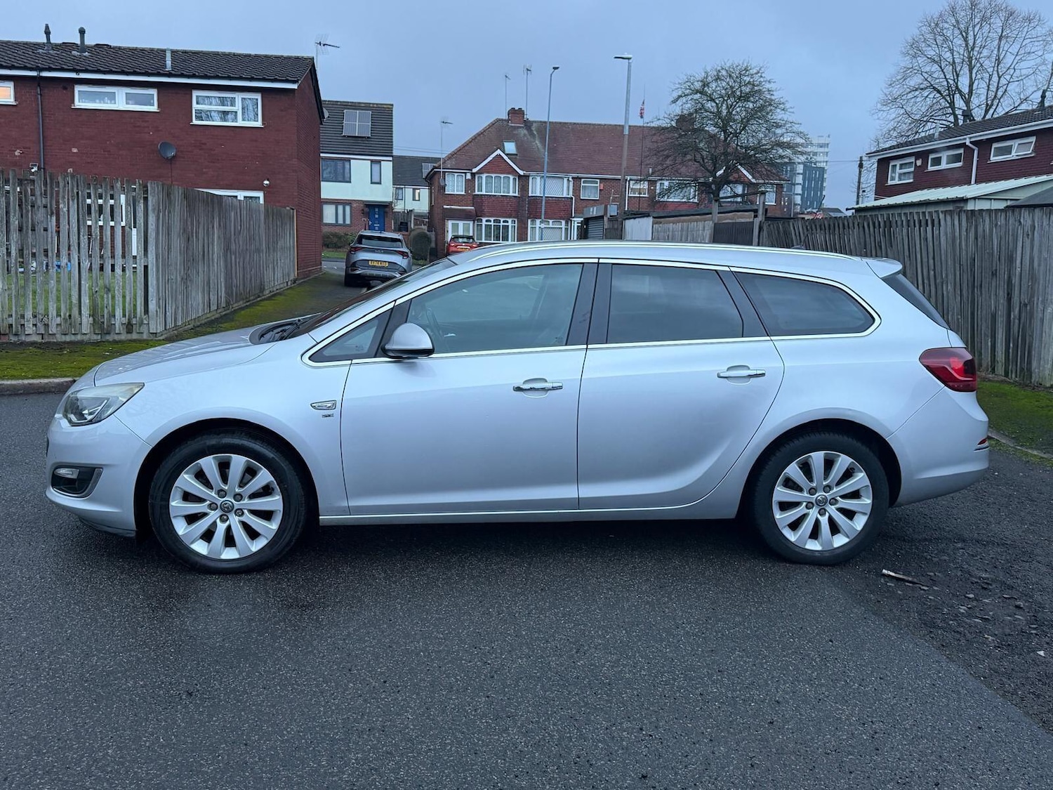 Used Vauxhall Astra 2013 for sale - 77321105: Photo 6