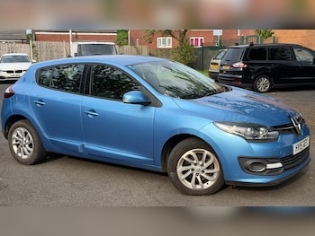 Used Renault Megane 2015 for sale - 78535409: Photo