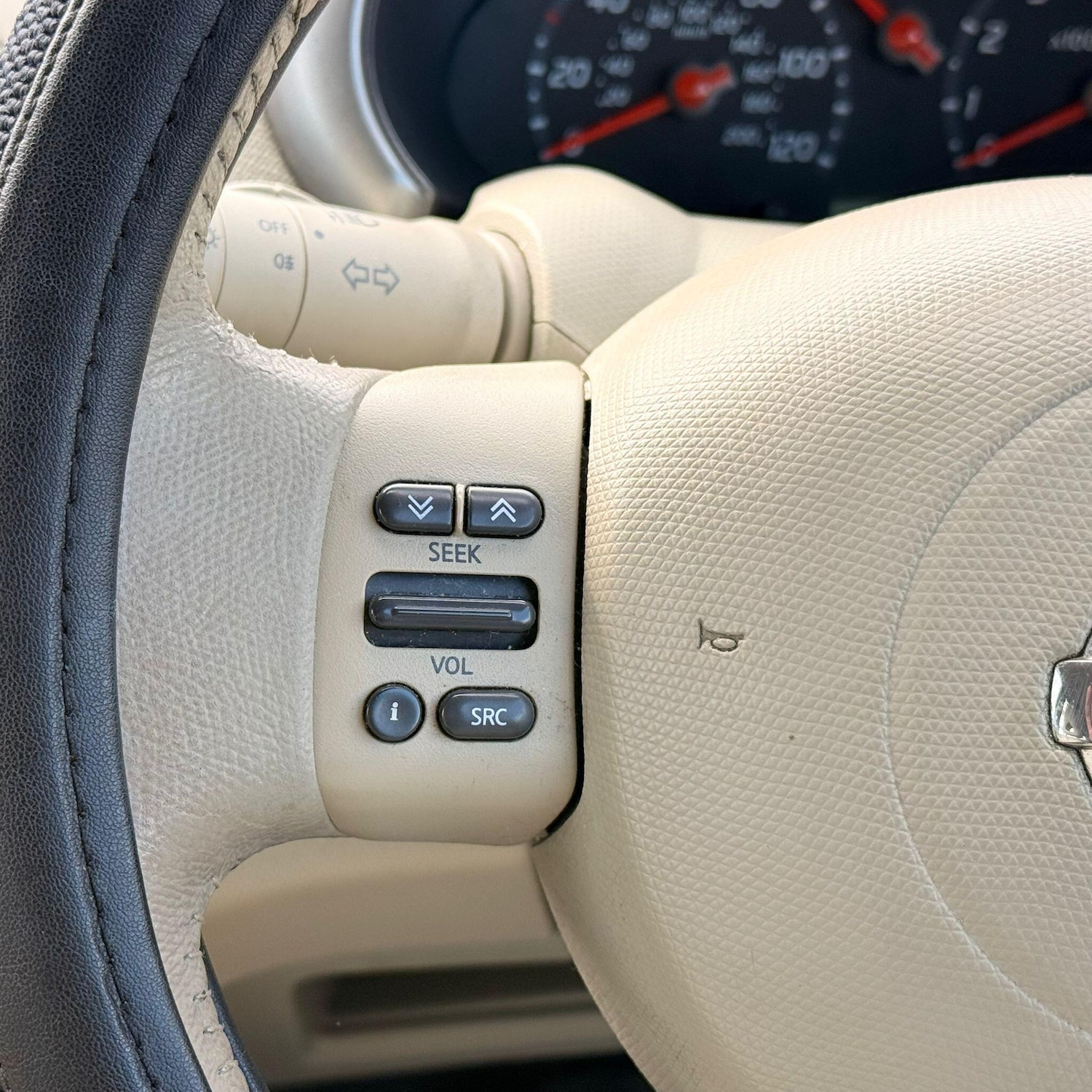 Used Nissan Micra 2003 for sale - 78141575: Photo 24