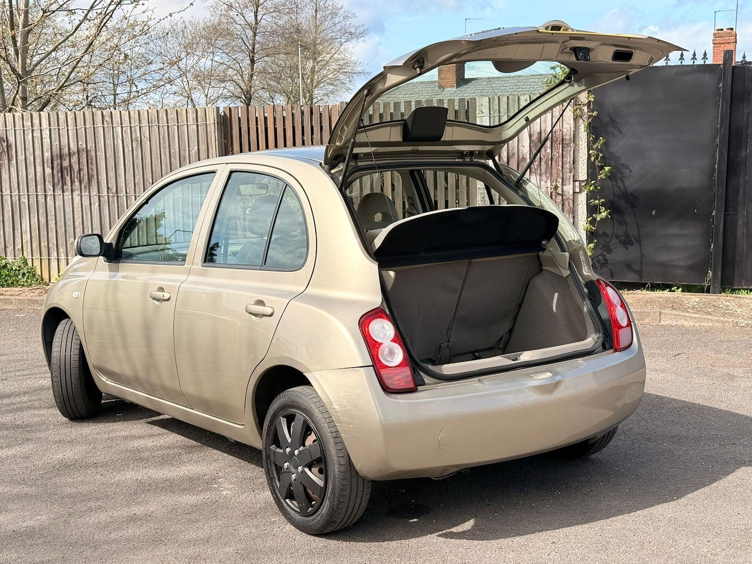 Used Nissan Micra 2003 for sale - 78141575: Photo 3